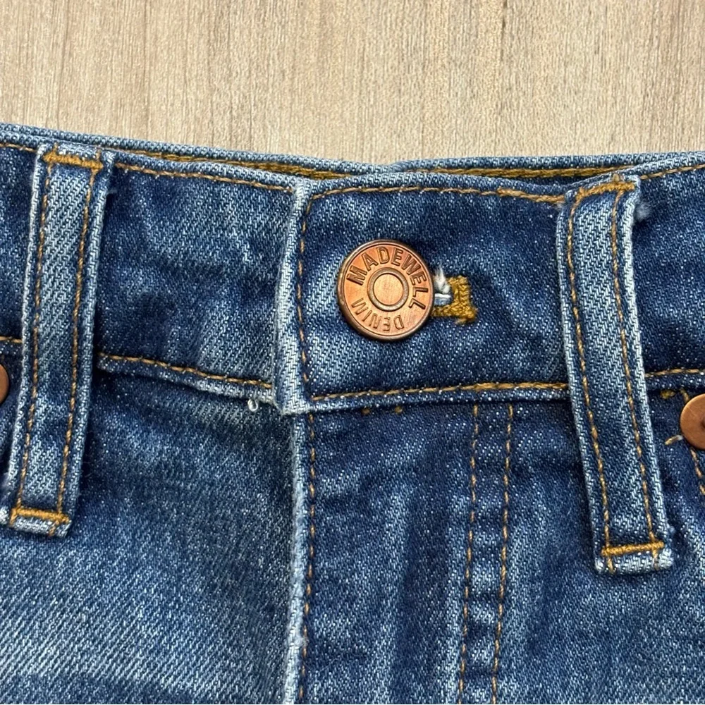 Madewell High‎ Rise Denim Cutoff Shorts Raw Hem Distressed Wash Summer Size 24